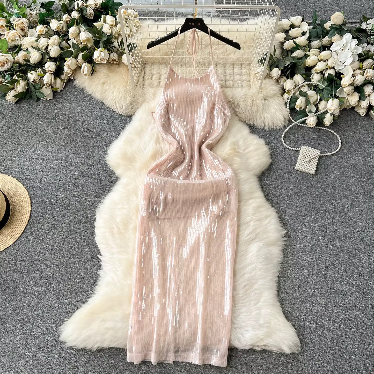 Missiu Midi Dress
